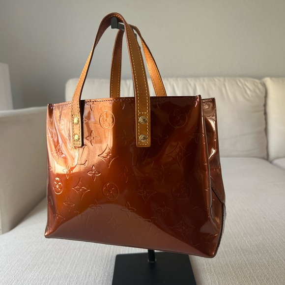 Louis Vuitton Handbags - LOUIS VUITTON Monogram Vernis Reade PM